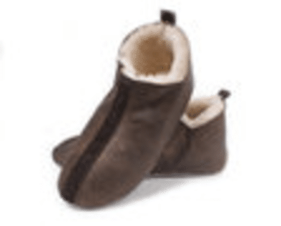 Wilt u graag warme voeten? Koop dan deze leren pantoffels!